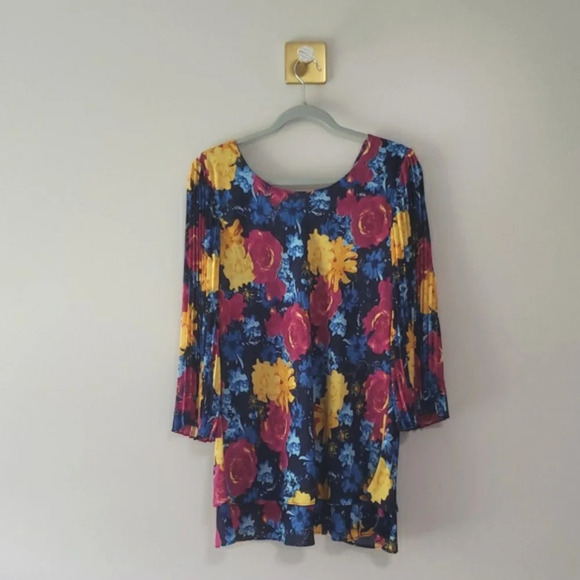Laurie Felt Floral Blouse Top Women XS Extra Small Colorful Office Career Unique - Picture 5 of 10